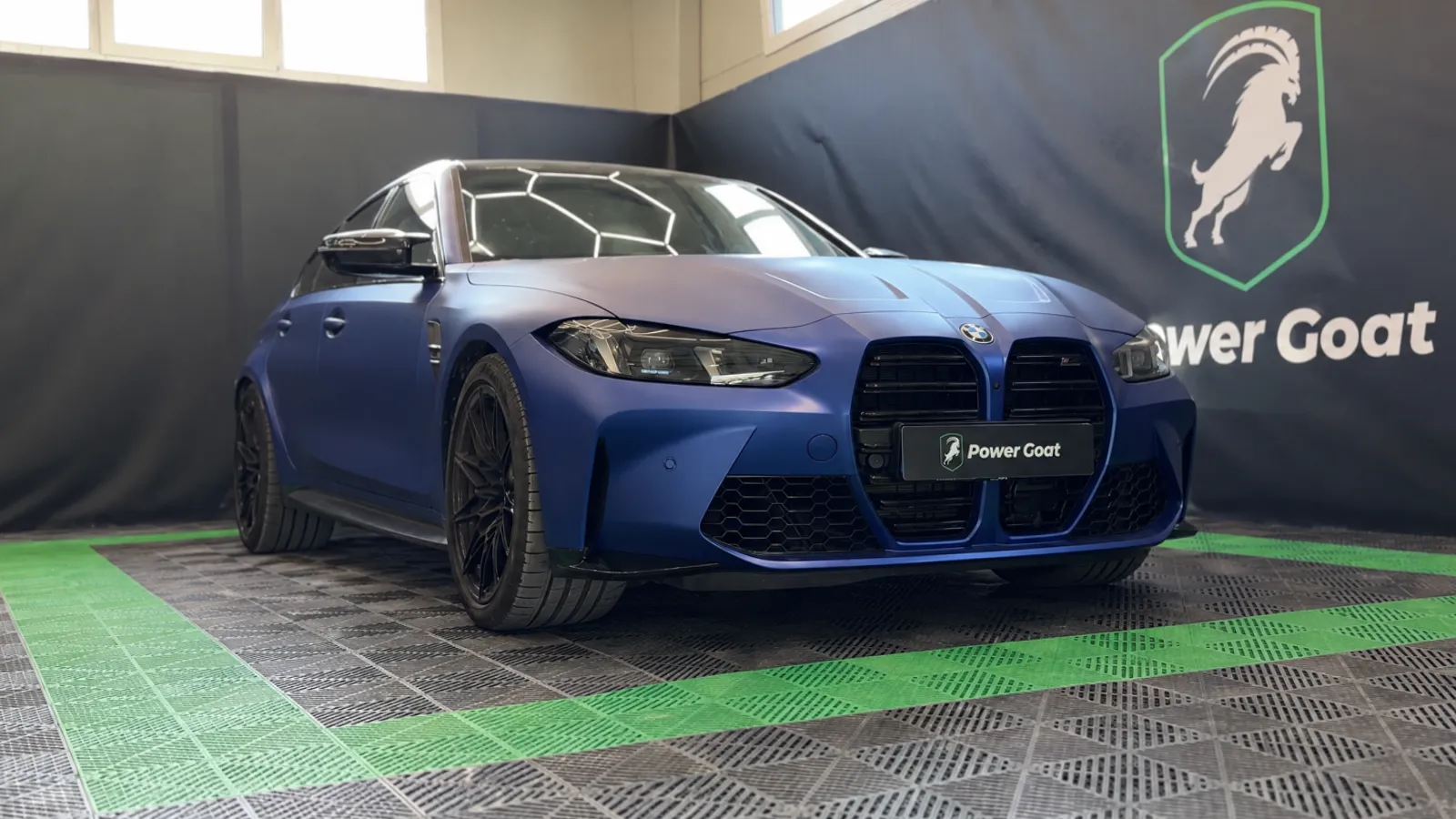 BMW M3 G80 pred úpravou — predok