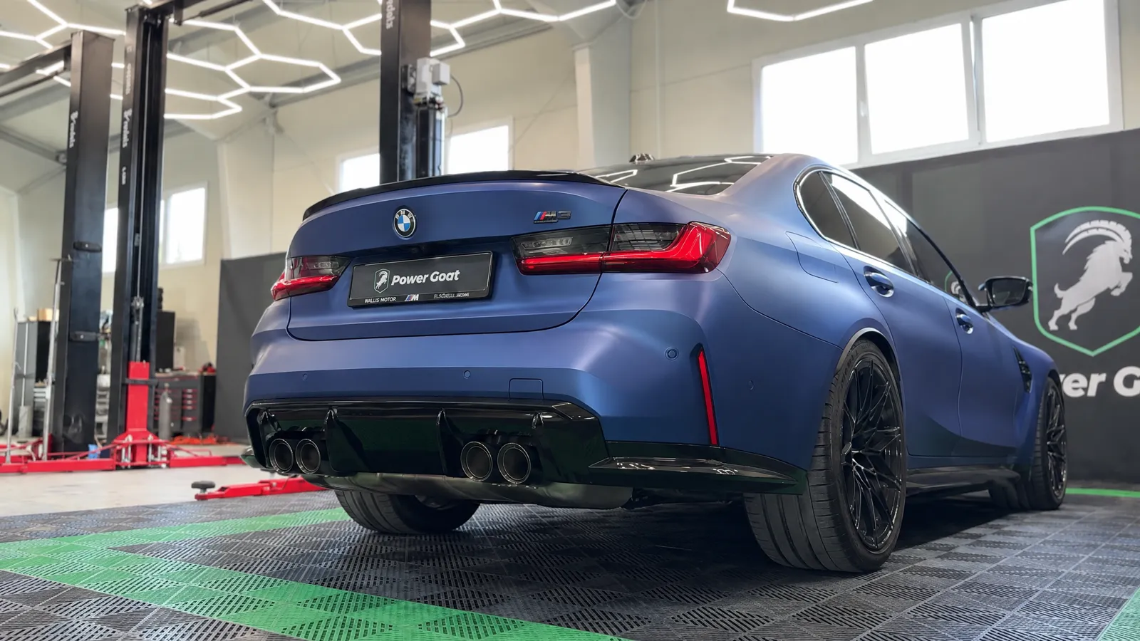 BMW M3 G80 pred úpravou — zadok